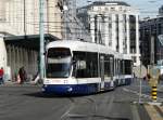 TPG Genf - Tram Be 6/8 865 unterwegs in der Stadt Genf am 18.02.2012