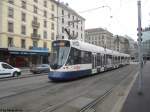 tpg Nr. 1817 (Be 6/10 Stadler ''Tango'') am 7.3.2013 in Genve, 22-Cantons. In Genf auf Werbefreie Trams zu treffen ist gar nicht mal so einfach...