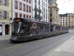 tpg - Tram Be 6/10  1814 unterwegs in den Strassen von der Stadt Genf am 05.09.2015