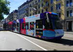 VBZ - Tram Be 5/6  3015 mit Werbung für die  UEFA WOMAN`S EURO 2025  unterwegs auf der Linie 13 bei der einfahrt zur Haltestelle Limmatplatz am 2024.07.14