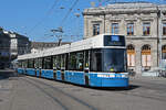 Be 6/8 Flexity 4036, auf der Linie 14, fährt am 12.04.2024 zur Haltestelle beim Bahnhof Zürich.