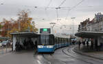 Ein Be 6/8 in Zürich, Bahnhofquai/HB am 25.11.2022.