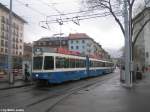 Tram 2000 Be 4/6 2008 ''Friesenberg'' + 2301 am 1.12.09 auf der Linie 14 beim Bhf.