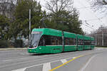 Be 4/6 Flexity 6010, auf der Linie 3, fährt am 01.03.2023 zur Haltestelle St.