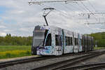 Be 6/8 Flexity 5011 mit der Werbung für Pferdeanlässe in Basel, auf der Linie 14, fährt am 26.04.2024 zur Haltestelle Rothausstrasse.