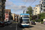 Be 5/6 3043 zwischen Guggachstrasse und Schaffhauserplatz am 06.10.2016. Cobras sind auf der Linie 7 die Ausnahme, hier verkehren vor allem Sänfte-Pony-Züge (Be 4/8 + Be 2/4).