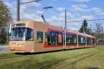 Cobra Tram Be 5/6 3030 der VBZ mit der Traverso Vollwerbung am 4.4.23 bei der Endhaltestelle Zürich Auzelg.