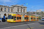 Be 5/6 Cobra 3030 mit der Rivella Werbung, auf der Linie 7, fährt am 12.04.2024 zur Haltestelle beim Bahnhofplatz in Zürich.