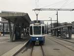 Linie 7 Wagennummer 2042 „Altstetten“ an der Endhaltestelle Bahnhof Stettbach. Datum: 4. 2. 2021