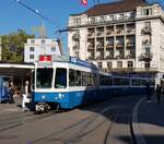 Linie 2 Wagennummer 2070  Aussersihl + Hard  beim Paradeplatz.