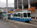 Linie 4 Wagennummer 2003  Unterstrass  beim Escher-Wyss-Platz. Datum: 26. 10. 2021