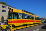 Für den Be 4/6 231 hat bald die letzte Stunde geschlagen. Am 30.10.2024 steht der wagen auf einem Spezial Transporter bereit zur Abfahrt nach Kaiseraugst zur Firma Thommen. Aufnahme Basel.