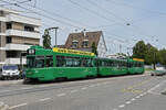 Doppeltraktion, mit dem Be 4/4 501, dem B4S 1492 und dem Be 4/4 478, auf der Linie 6, bedient am 05.07.2024 die Haltestelle Kirche in Allschwil.