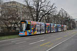 Be 6/10 Tango 185 mit der Werbung für Radio Basilisk, auf der Linie 10, fährt Richtung Haltestelle Aeschenplatz.