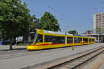 Be 6/10 Tango 158, auf der Linie 10, fährt am 29.06.2012 zur Haltestelle ZOO Basel.