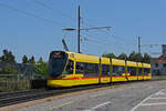 Be 6/10 Tango 189, auf der Linie 10, fährt am 23.08.2024 zur Haltestelle Münchensteinerstrasse.