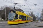 Be 6/10 Tango 159, auf der Linie 10, fährt am 18.02.2025 zur Haltestelle am Bahnhof SBB. Aufnahme Basel.