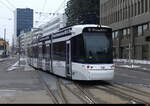 Limmattalbahn - tramlink Be 6/8  8002 in Altstetten am 17.12.2022