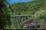 ICN 878 Lugano - Zürich HB wird in der Fahrplanperiode 2016 mit ETR 610 geführt, am Wochenende jeweils in Doppeltraktion. Hier überfährt der Zug gerade den Pianotondo-Viadukt in der Biaschina.