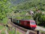 Re 460 096 mit IR nach Locarno bei Varenzo am 24.05.2012