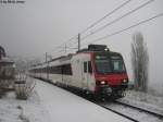 Auch im Winter kann der Train de Vigne entzcken. RBDe 560 275-0 (ex RBDe 560 108-3 ''Beinwil am See'') in Chexbres-Village.