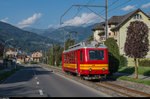 Bahnforum-Schweiz-Fotofahrt auf der BVB am 10. September 2016. Der  Flèche  BDeh 2/4 25 hat vor kurzem den Bahnhof von Bex verlassen und befindet sich auf dem Weg in's Städtchen.