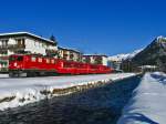 Dafr stehe ich am Neujahrsmorgen um 5 Uhr auf: Um die Skizge Klosters-Davos, gezogen von den alten Vierachsern Ge 4/4 I zu fotografieren.