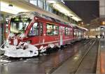 Viel Schnee im Bündnerland. R1456 mit ABe 8/12 3509 aus Arosa trifft in Chur ein. (17.01.2018)