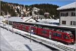 R1437 mit Allegra ABe 8/12 3509 in Arosa.