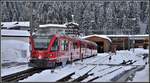 ABe 8/12 3505 wechselt in Arosa für die Talfahrt auf die andere Zugseite.