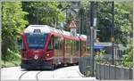 ABe 8/12 3506 fährt beim Depot Sand am Totengut vorbei Richtung Arosa.