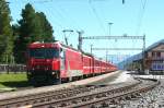 RhB - Regio-Express 1125 von Chur nach St.Moritz am 27.07.2009 in Celerina mit E-Lok Ge 4/4 III 651 - D 4206 - B 2496 - B 2442 - B 2373 - A 1283 - A 1266 - B 2326 - B 2268 - B 2267 - A 1254 -