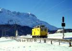 RhB BAUDIENSTZUG 9730 von Samedan nach St.Moritz am 26.02.1998 kurz vor Celerina mit Xm 2/2 9914.