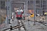 S2 1562 nach Chur mit ABe 4/16 3102 nähert sich dem Bahnhof Reichenau-Tamins. (02.04.2019)