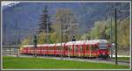 RE1144 aus St.Moritz wird mit einem Allegra bespannt und ist kurz vor Chur bei Felsberg. (02.05.2012)
