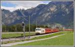 RE1149 mit Ge 4/4 III 643  Vals  nach St.Moritz bei Felsberg.