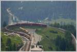 Immer wieder viel beachtet, die Ausfahrtskurve von Alp Grm. (14.07.2010)