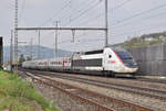 TGV Lyria 4403 durchfährt den Bahnhof Gelterkinden. Die Aufnahme stammt vom 06.04.2017.