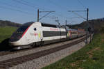 SBB/SNCF: TGV Lyria 4407 bei Burgdorf auf der alten Stammstrecke Bern-Olten unterwegs am 22.