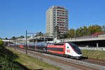 TGV Lyria 4718 fährt Richtung Bahnhof SBB. Die Aufnahme stammt vom 16.10.2019.