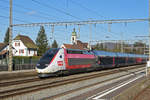TGV Lyria 4717 durchfährt den Bahnhof Rupperswil. Die Aufnahme stammt vom 24.02.2020.