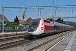 TGV Lyria 4716 durchfährt am 12.08.2024 den Bahnhof Rupperswil.