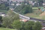 Ein ICE 4 am 28.07.2020 bei Gelterkinden auf der Fahrt nach Olten, Bern und Interlaken.