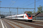 ICN 500 025  Xavier Stockmar  durchfährt den Bahnhof Rupperswil.