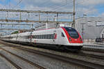 ICN 500 022  Expo.02  durchfährt am 10.06.2024 den Bahnhof Rupperswil.