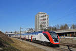 RABe 502 010-7 fährt Richtung Bahnhof SBB.