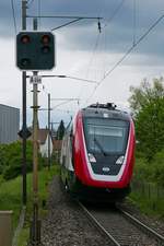 Im Rahmen des internationalen Festwochenendes  150 Jahre Seelinie und Trajekt  rund um den Bodensee verkehrte ein Fernverkehrs-Doppelstockzug als Extrazug zwischen Rorschach, Romanshorn und