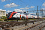 RABe 502 207-9 Twindexx durchfährt den Bahnhof Pratteln.