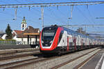 RABDe 502 001-6 Twindexx durchfährt den Bahnhof Rupperswil.