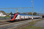 RABe 502 228-5 Twindexx durchfährt am 27.10.2022 den Bahnhof Rupperswil.